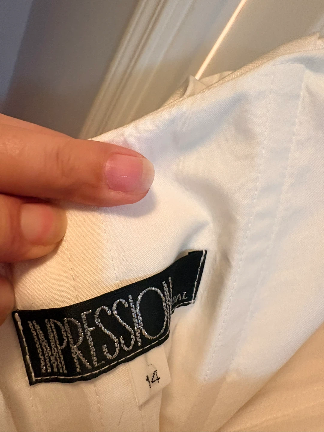 SALE! Wedding Dress-Size M - photo 4