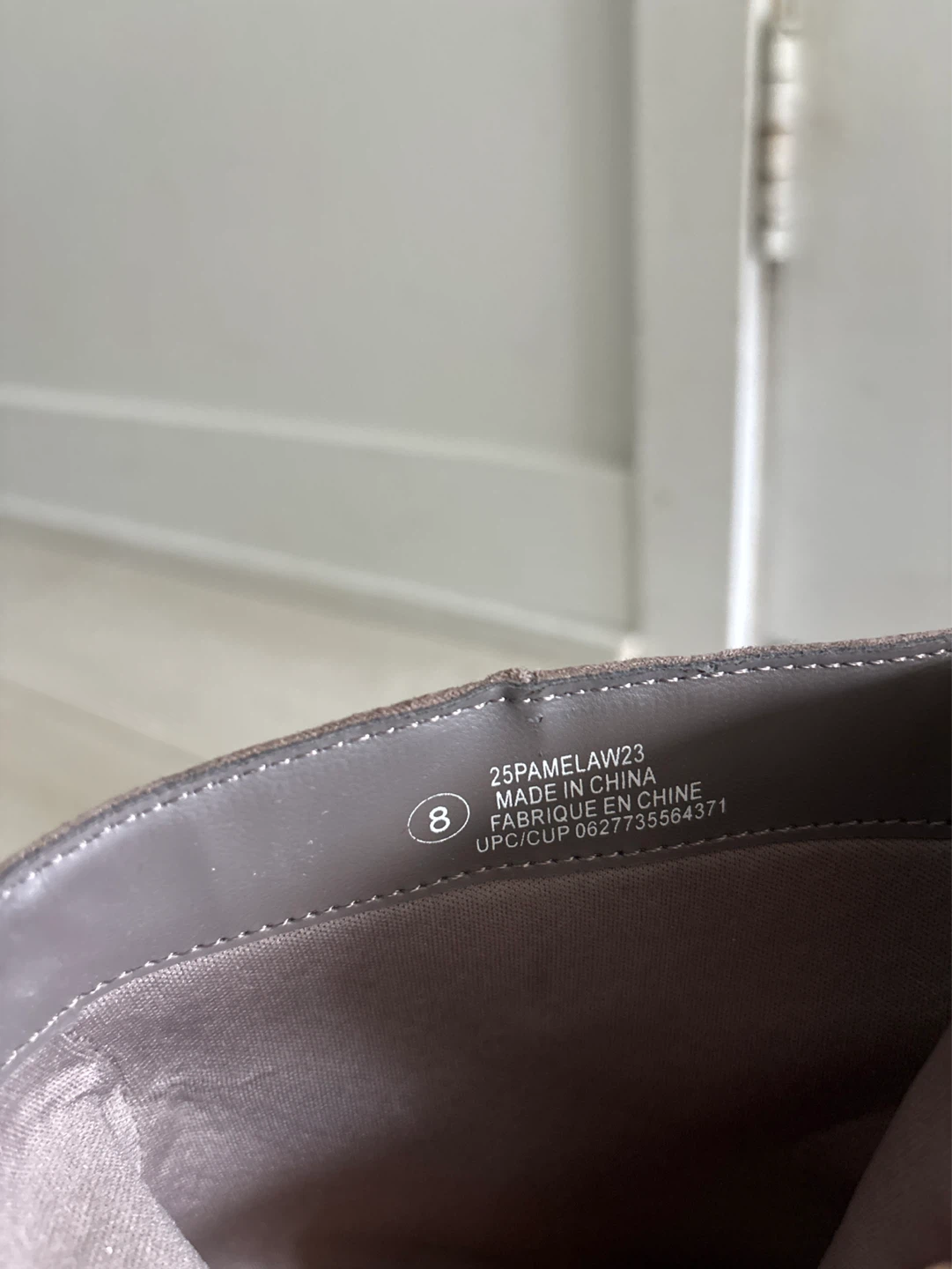 Women's Boots - Size 8 - photo 3