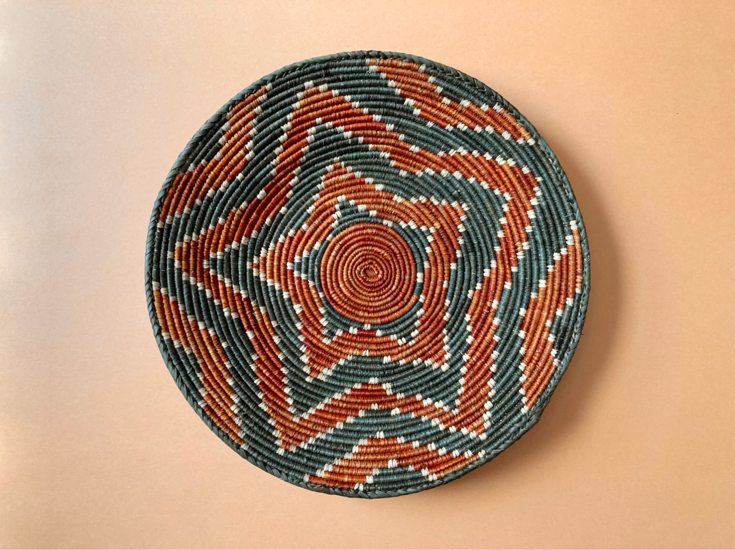 Handwoven Flat Basket - photo 2