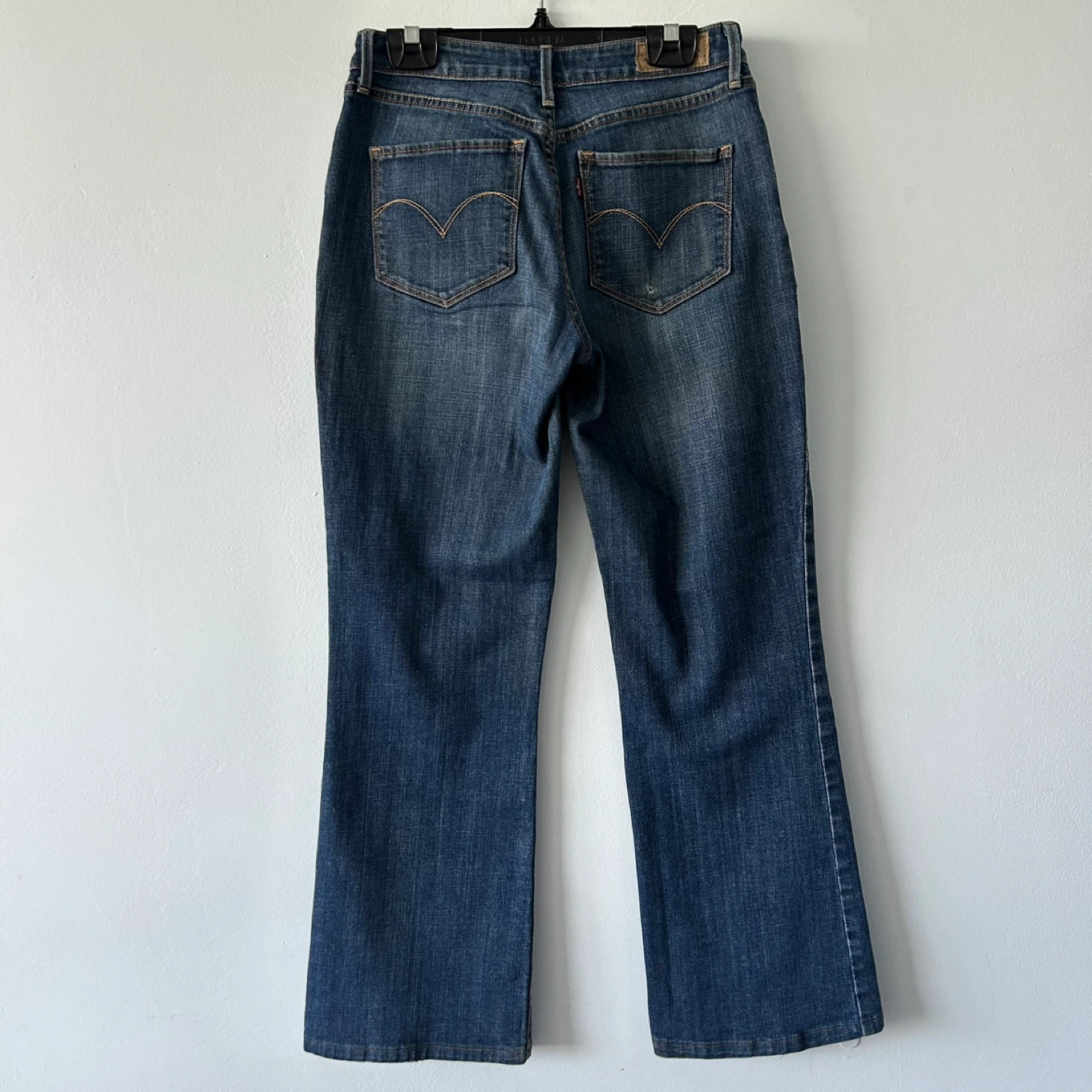 Levi’s mid rise bootcut jeans 28/6 - photo 2