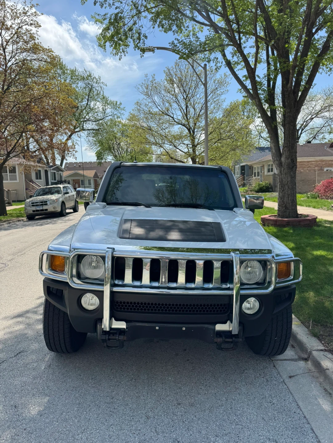 2006 Hummer H3 · Sport Utility 4D