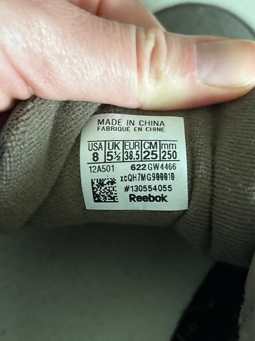 Reebok Classic Running Shoes - Size 8 - photo 4