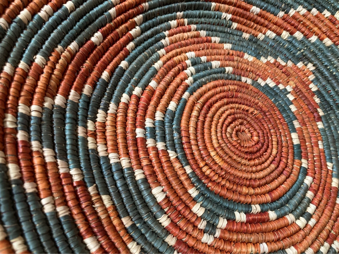 Handwoven Flat Basket - photo 4