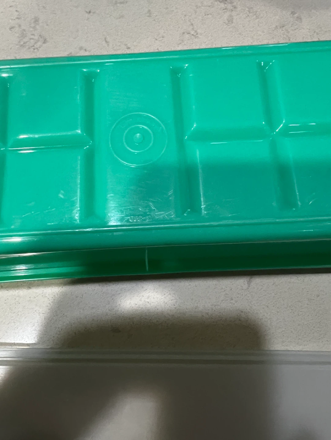 Tupperware Green Long Food Storage Container with Lid - photo 2