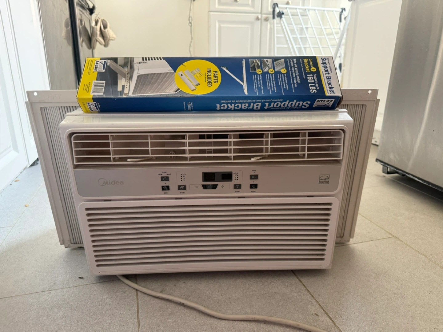 Midea Window Air Conditioner+ New in box support bracket