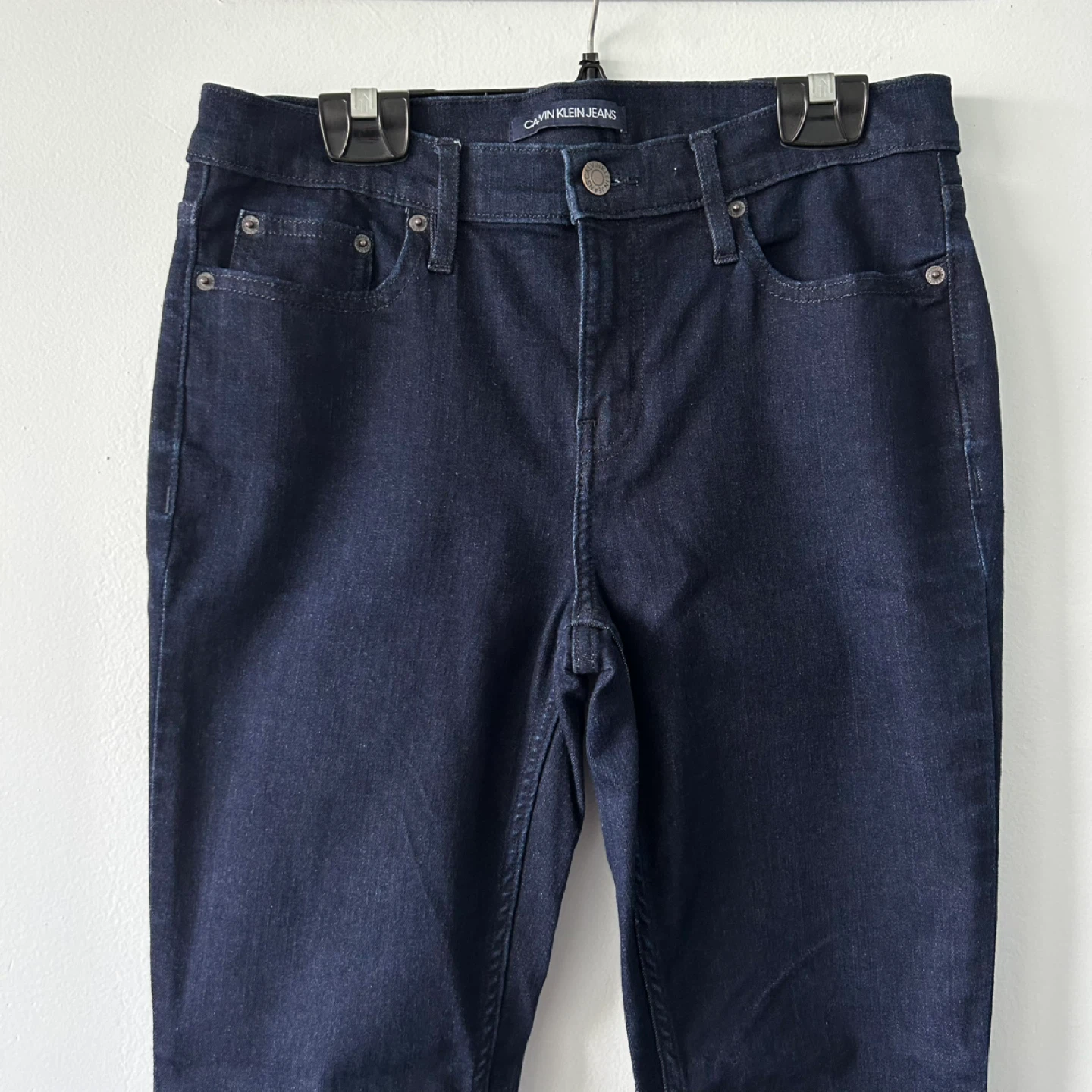 Calvin Klein dark wash medium rise skinny jeans 29 - photo 3