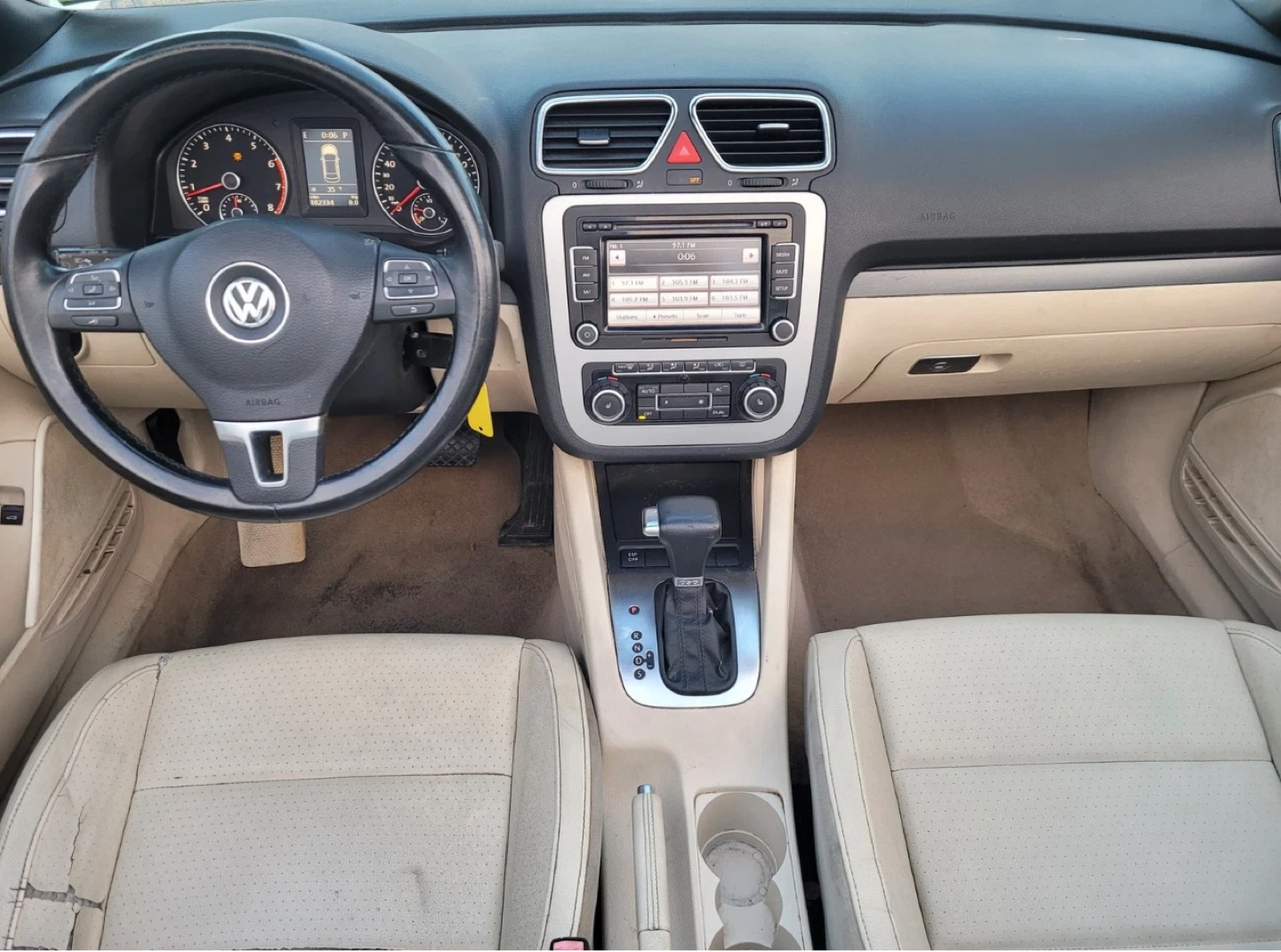 2008 White Volkswagen EOS Convertible - photo 2