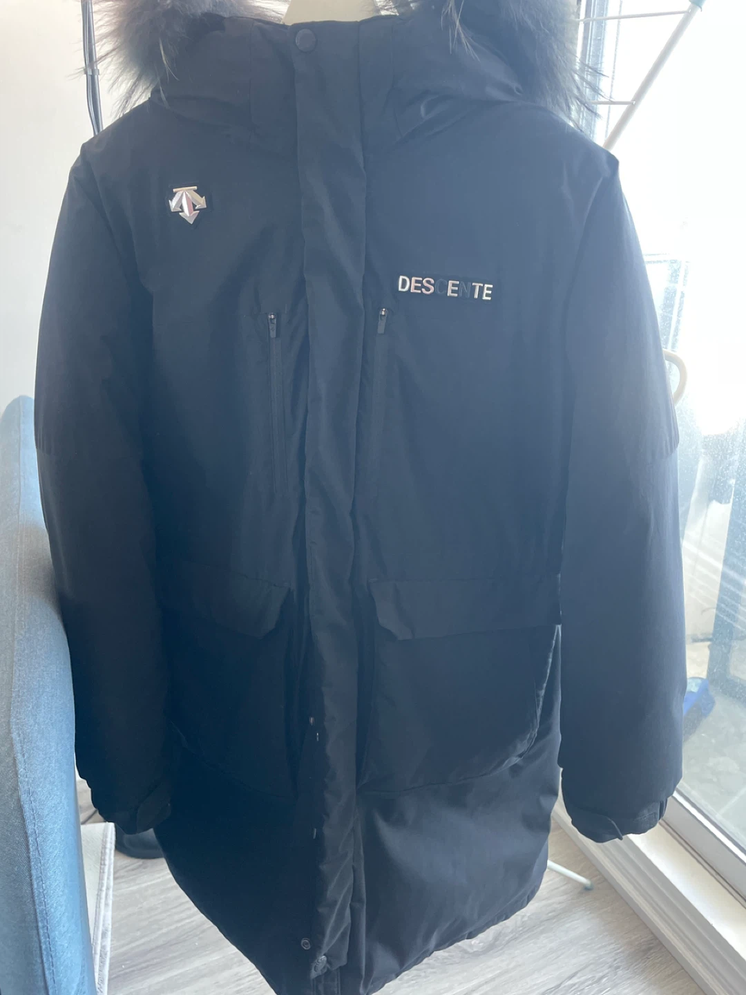 Descente Black Fur Hood Parka Jacket - Junior Size 16/160
