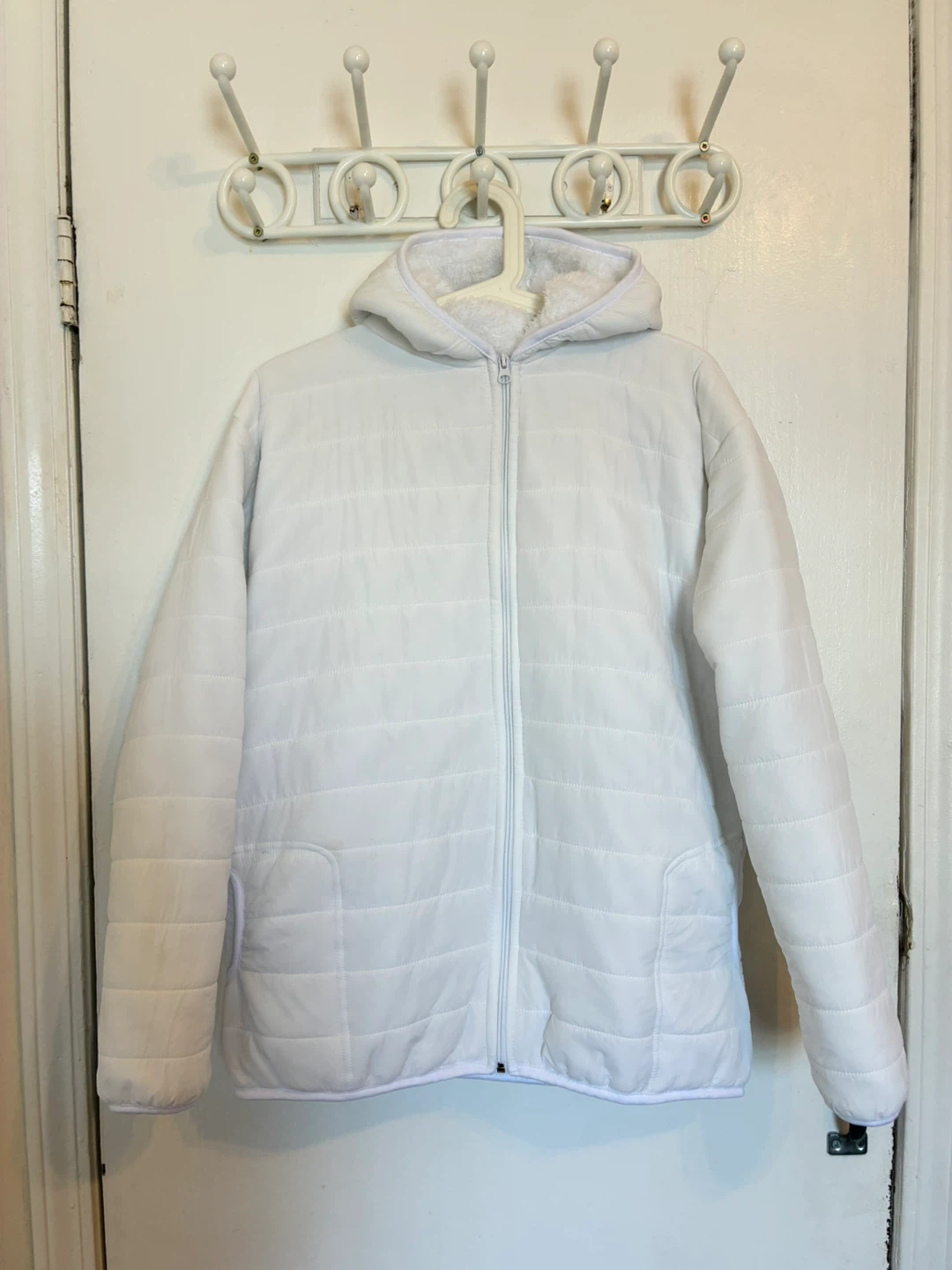 White Puffer Jacket with soft plush lining