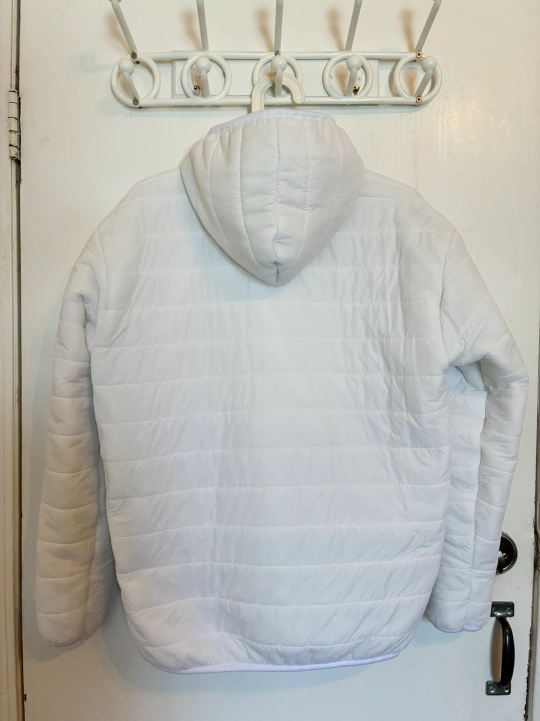 White Puffer Jacket with soft plush lining - photo 2