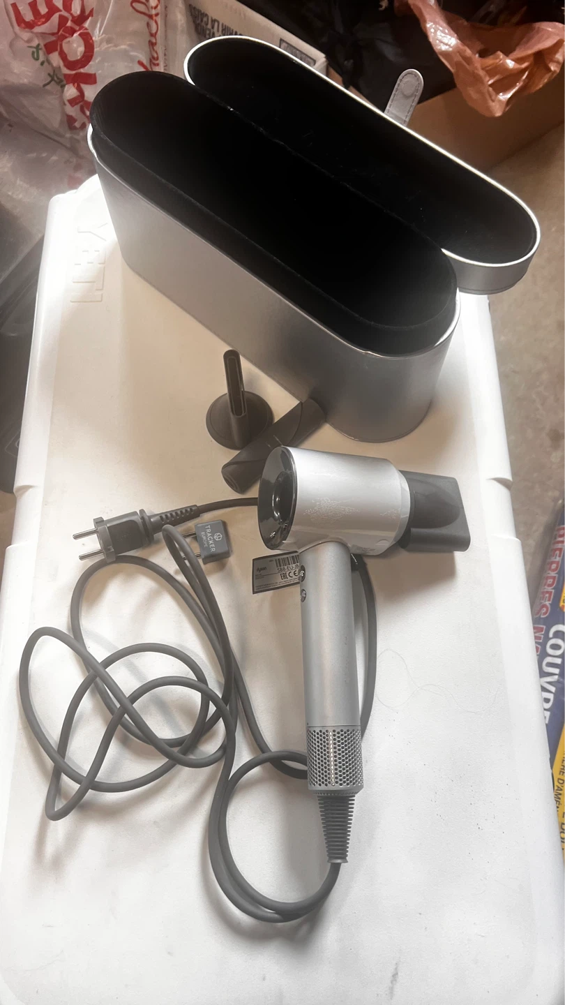 Dyson Supersonic Hair Dryer with Case - photo 2