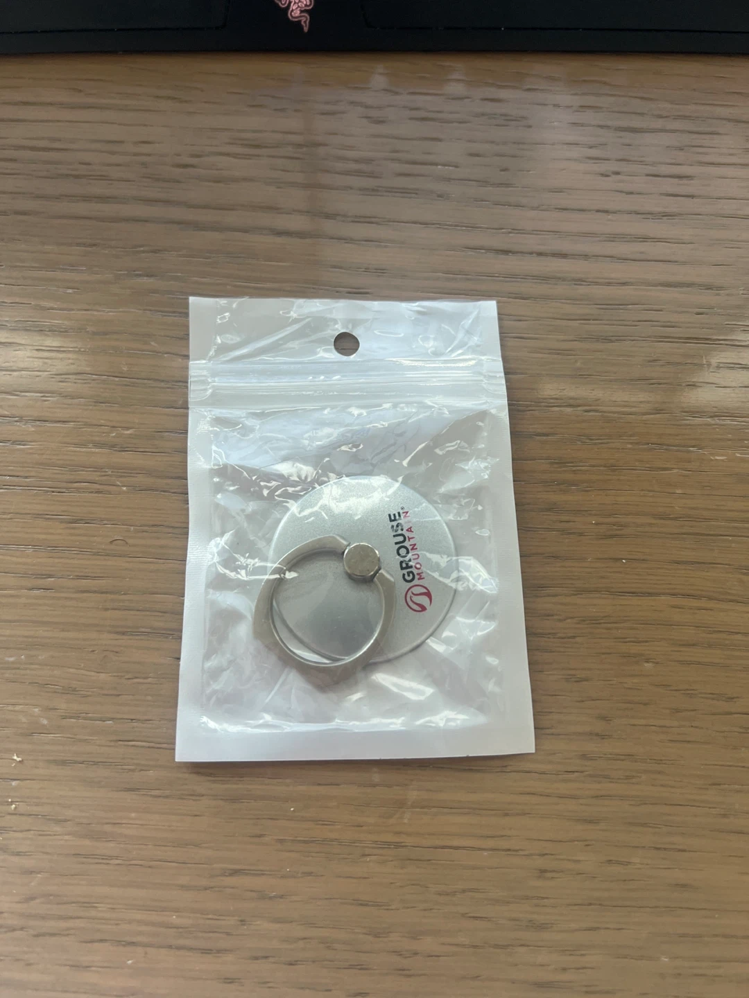 Grouse Mountain Phone Ring Holder - photo 2