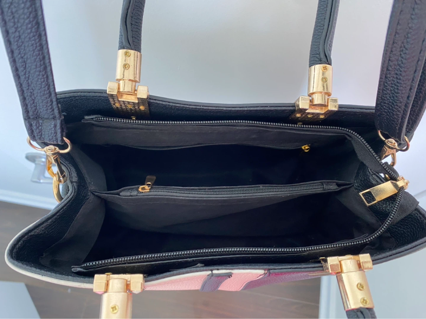 Handbag with crossbody strap - photo 3