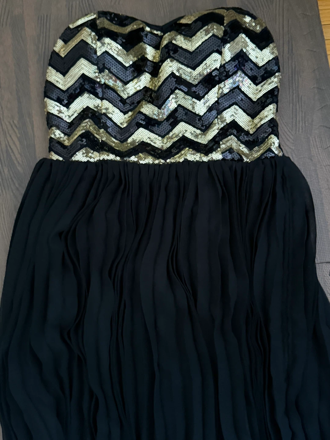 Black Strapless Sequined Chevron Dress - photo 3