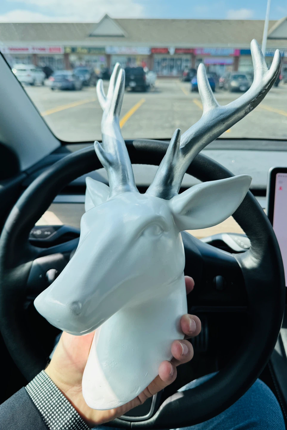 White Deer Head Wall Decor with Silver Antlers - photo 4
