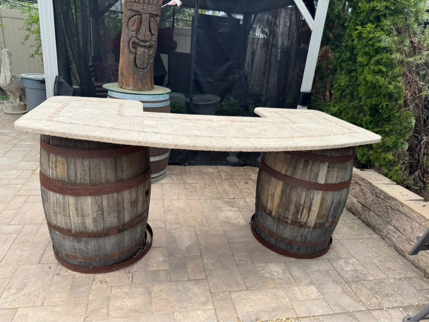 Barrel Bar with Tiled Countertop - photo 3