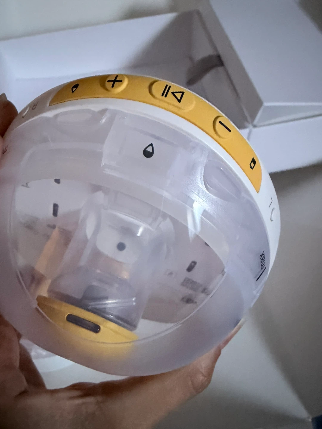 Medela Magic InBra Wearable Breast Pump - photo 5