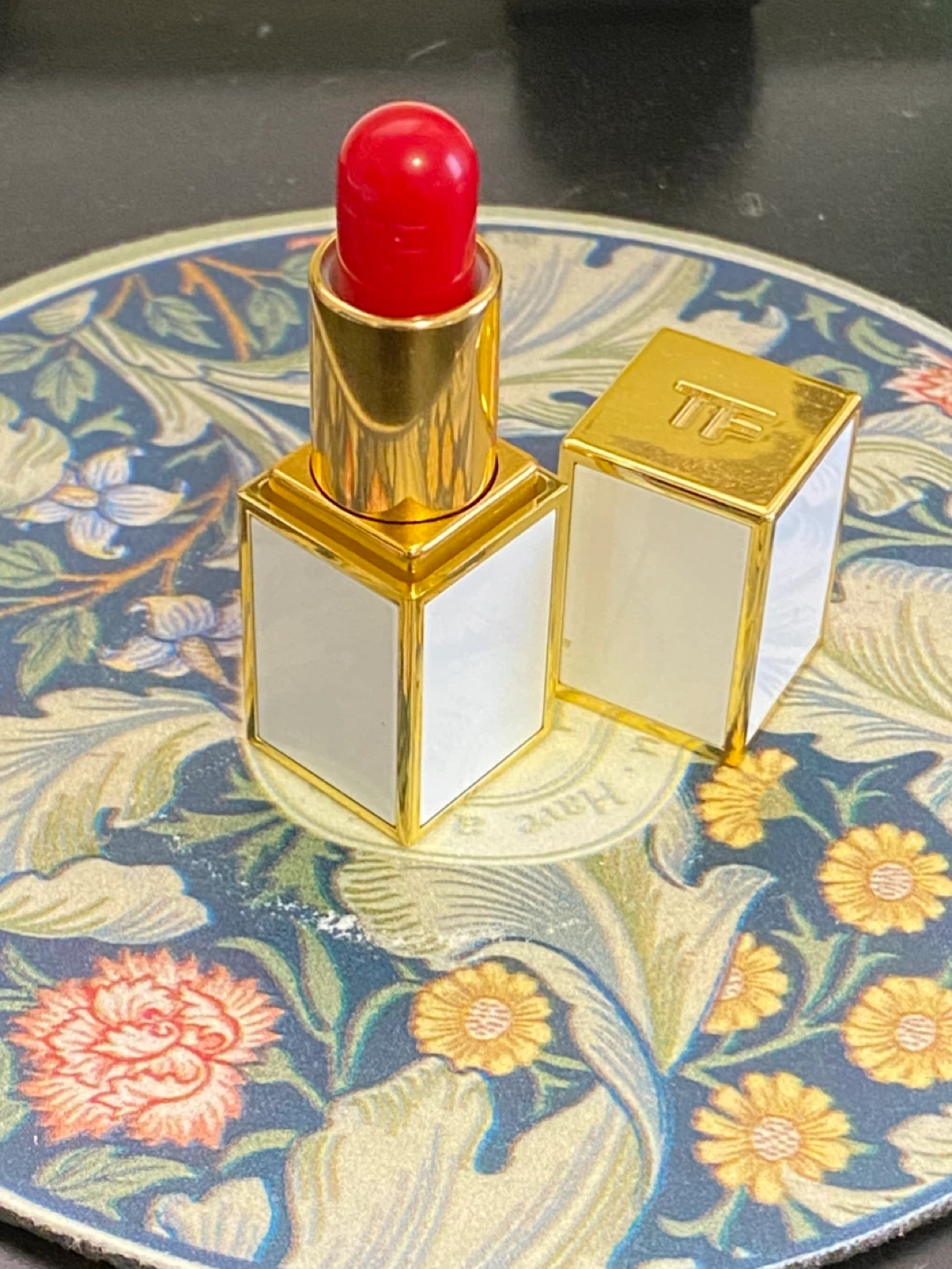 TOM FORD Lip Balm 04 Fathom
