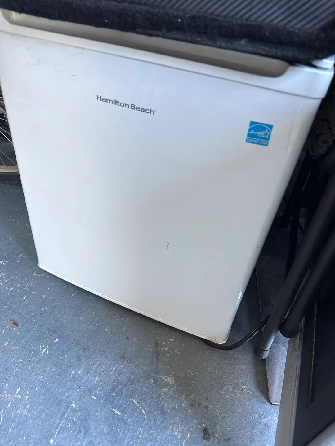 Hamilton Beach Mini Fridge