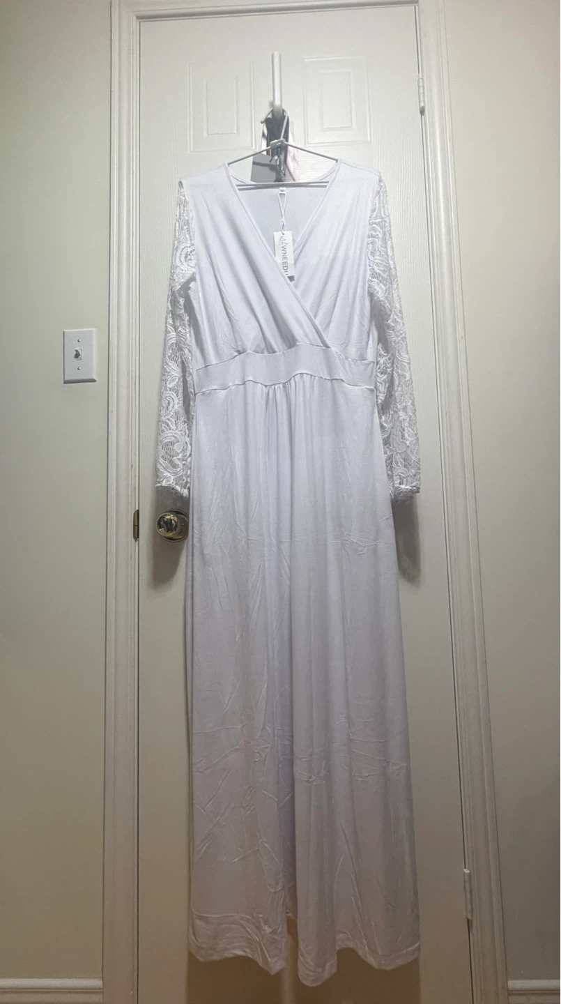 White Maxi Dress with Lace Sleeves