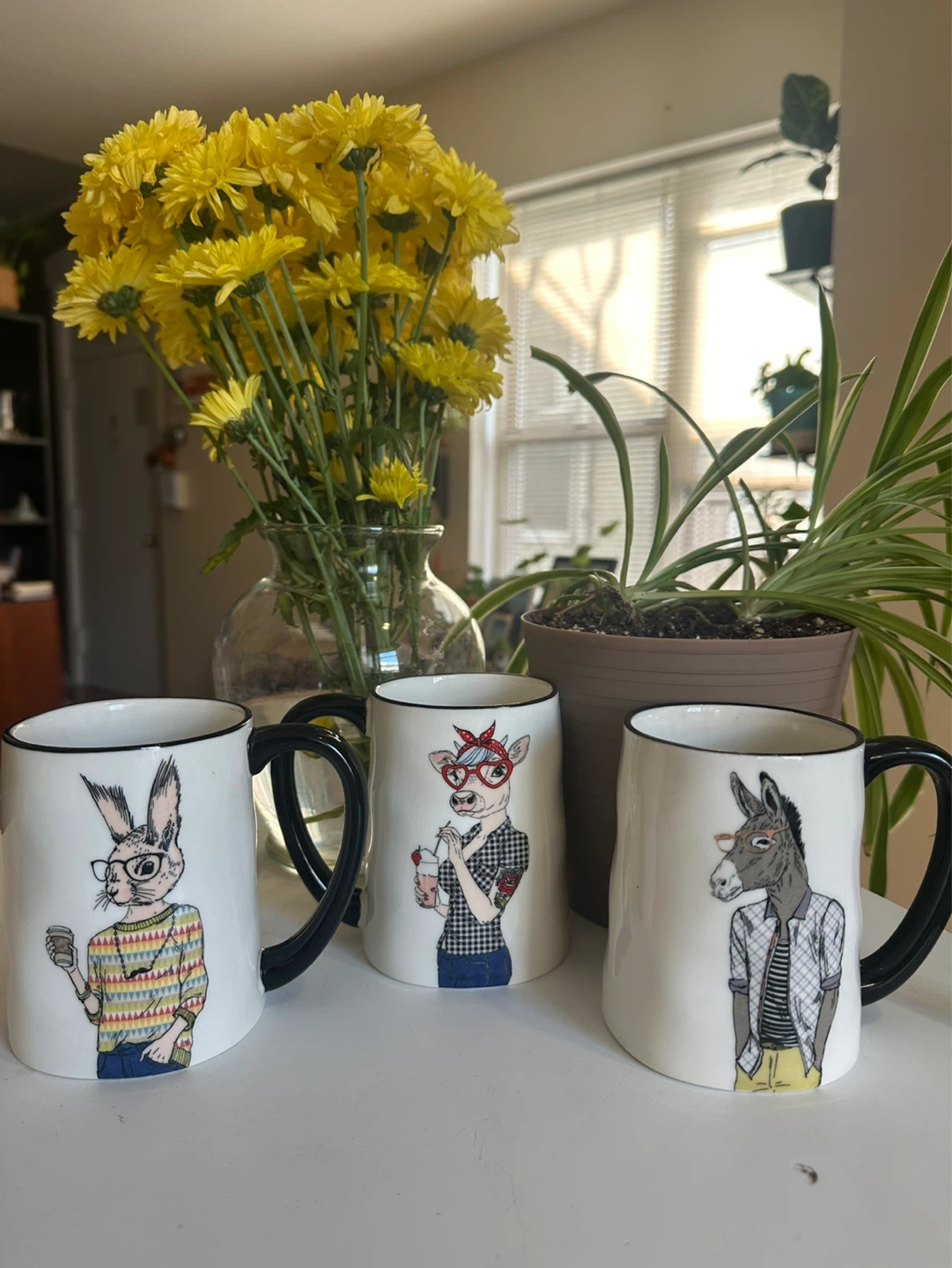 Set of 3 Ceramic Mugs with Animal Designs