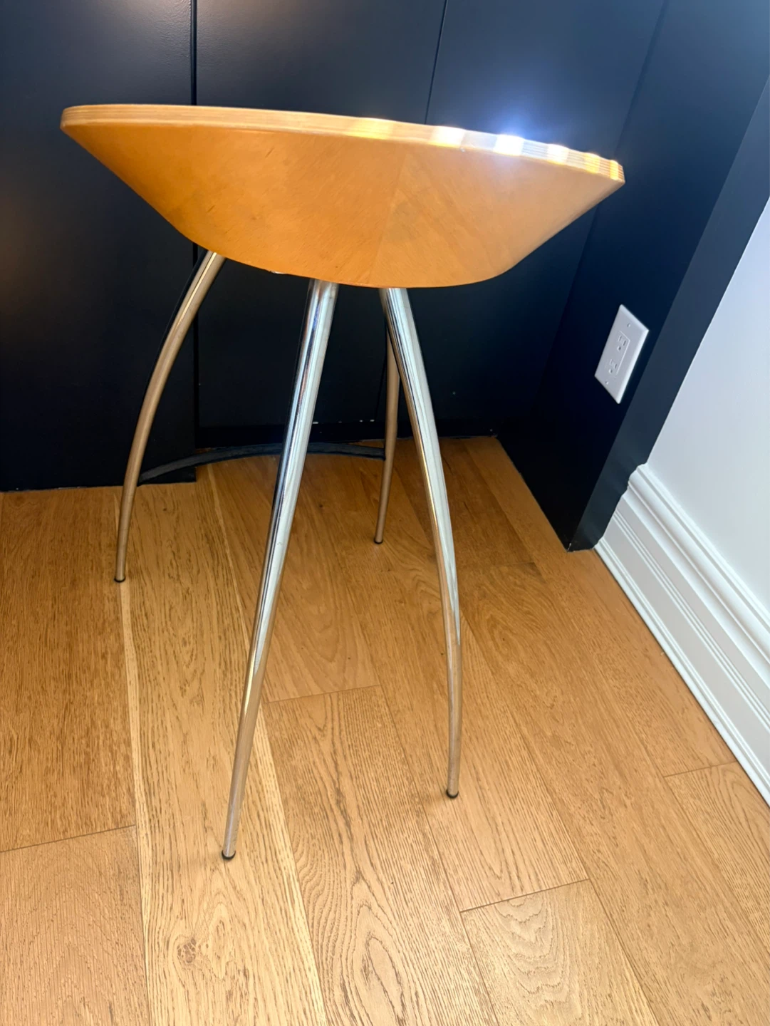 Wooden Swivel Seat Counter Stools w/ Chrome Legs - photo 3