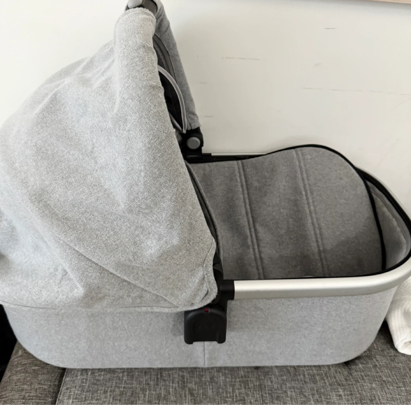 Grey Bassinet for Stroller - photo 2