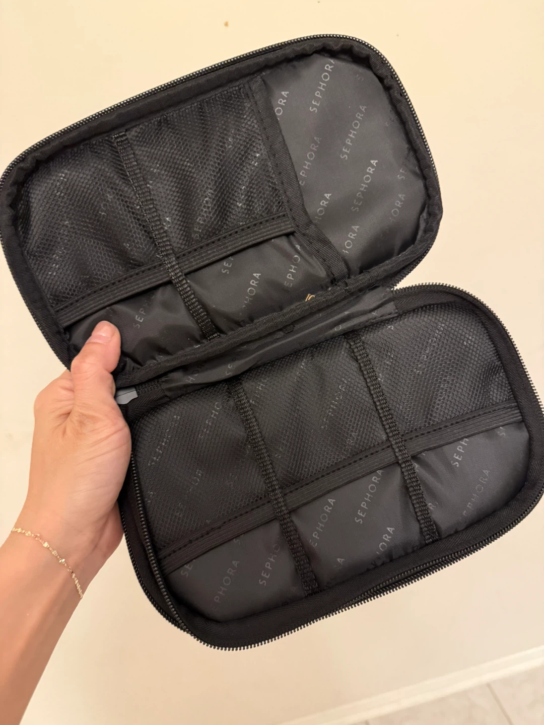 Sephora tech organizer pouch Travel Cosmetic Bag - photo 5