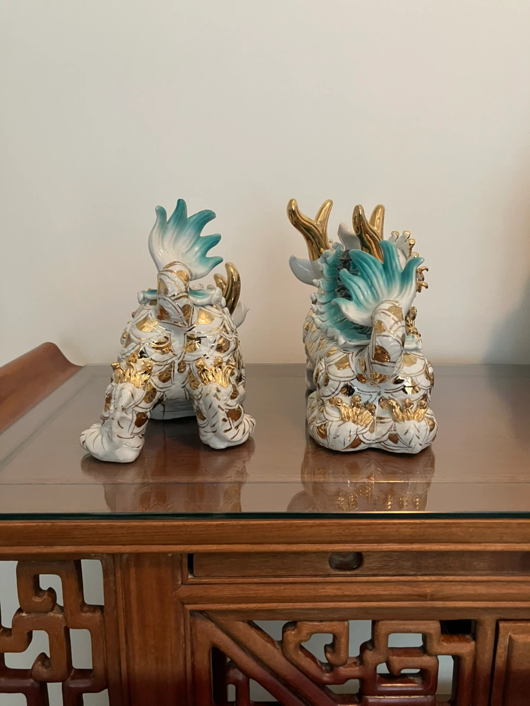 Pair of Foo Dog Statues with Gold Accents - photo 5