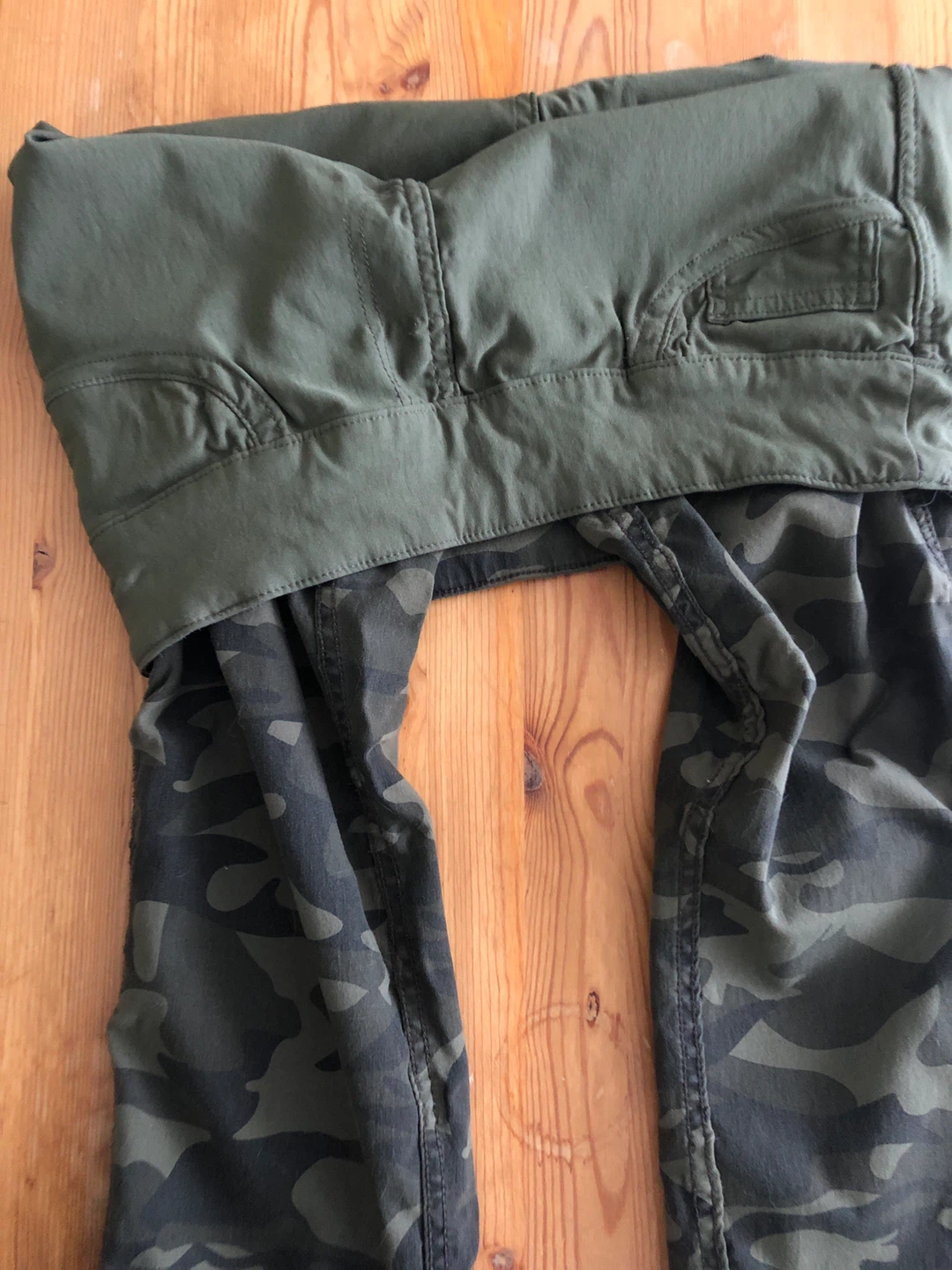 Women's Camo Cargo Pants