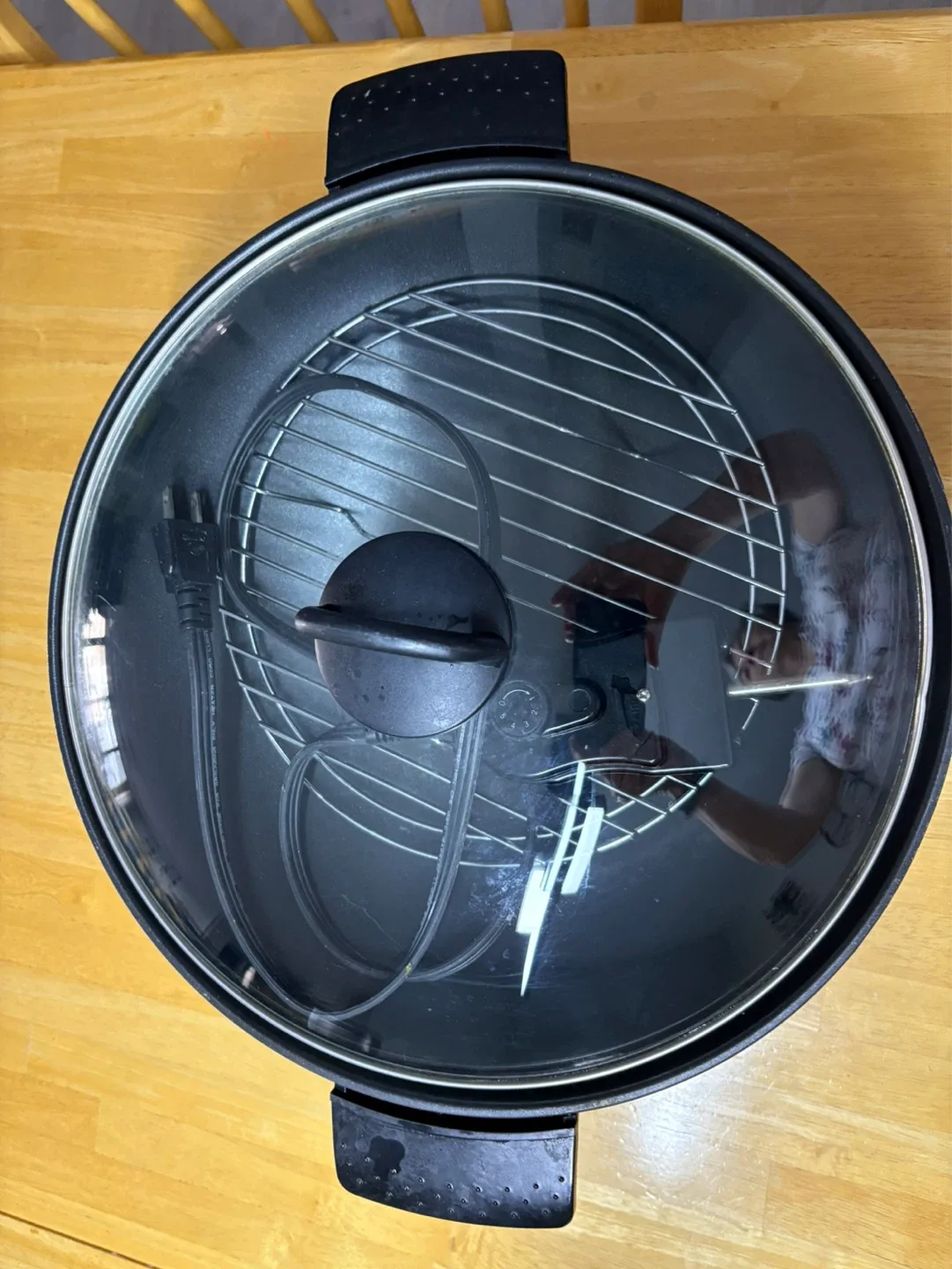 Electric Wok with Steaming Rack and Glass Lid - photo 2
