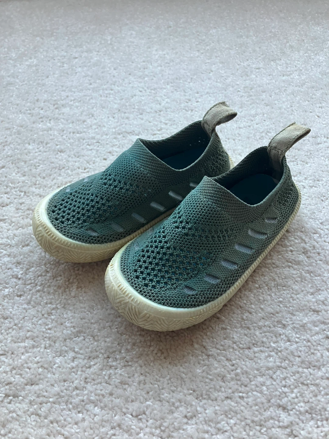 Jan & Jul Breeze Slip-On Shoes (Size 7)
