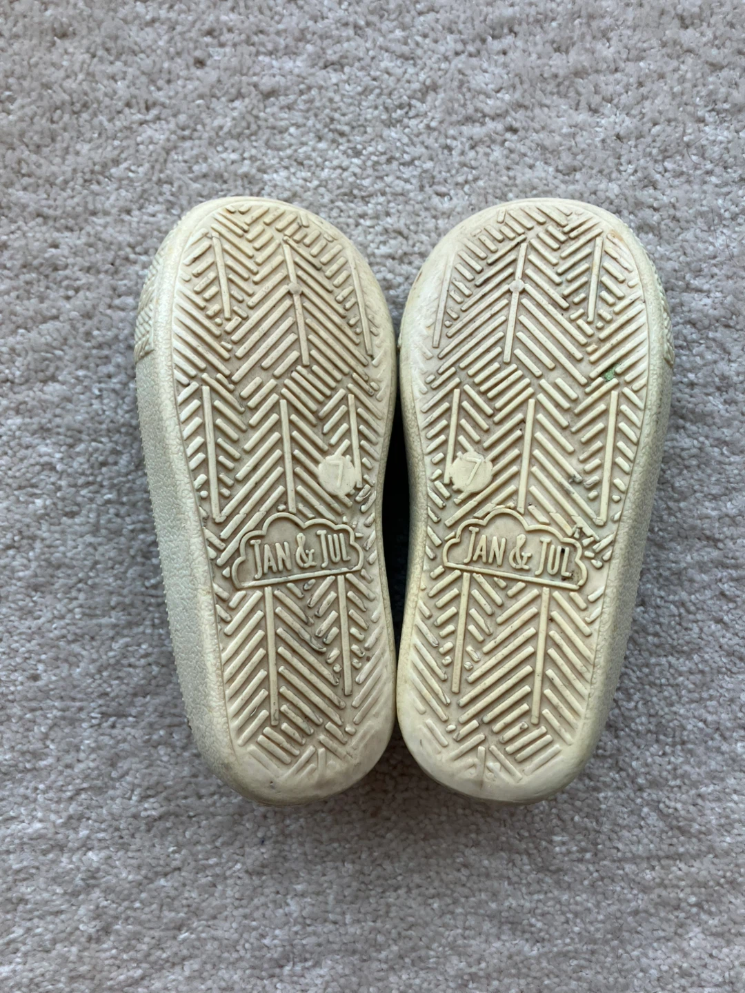 Jan & Jul Breeze Slip-On Shoes (Size 7) - photo 4