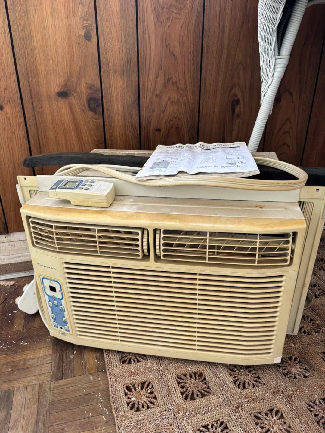 Frigidaire Window Air Conditioner FA055P7A