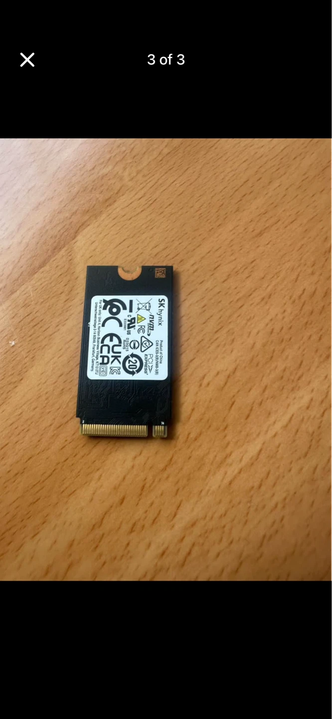SK Hynix 256GB NVMe SSD M.2 - photo 2
