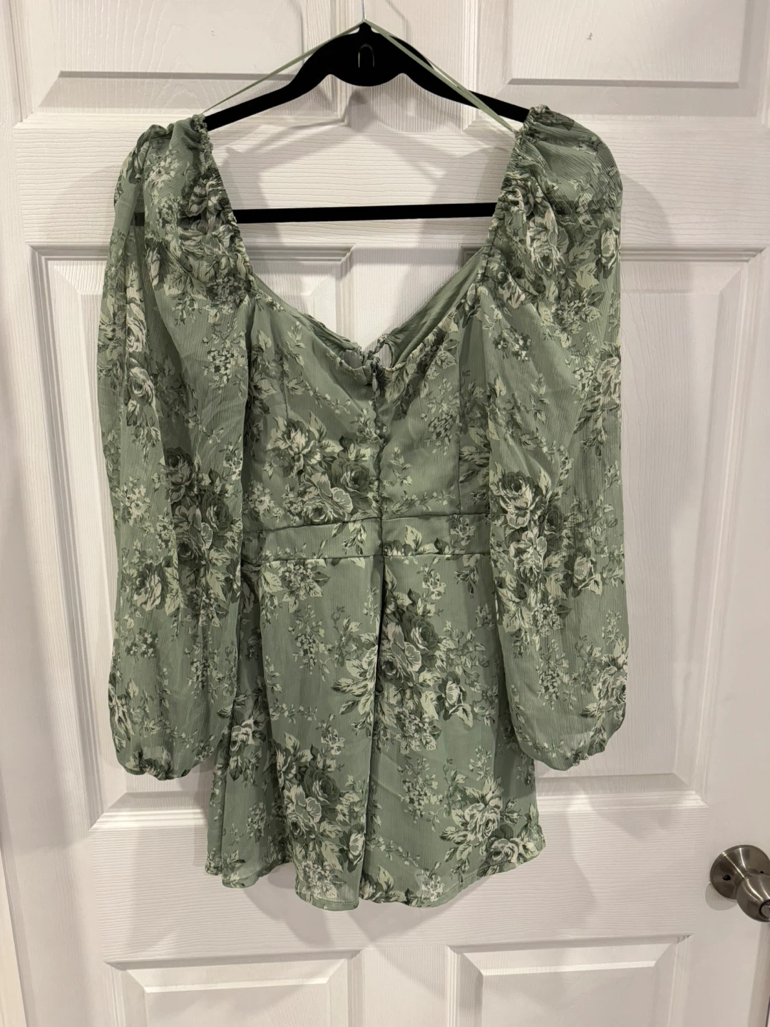 Green floral print romper with 3/4 sleeves - photo 3