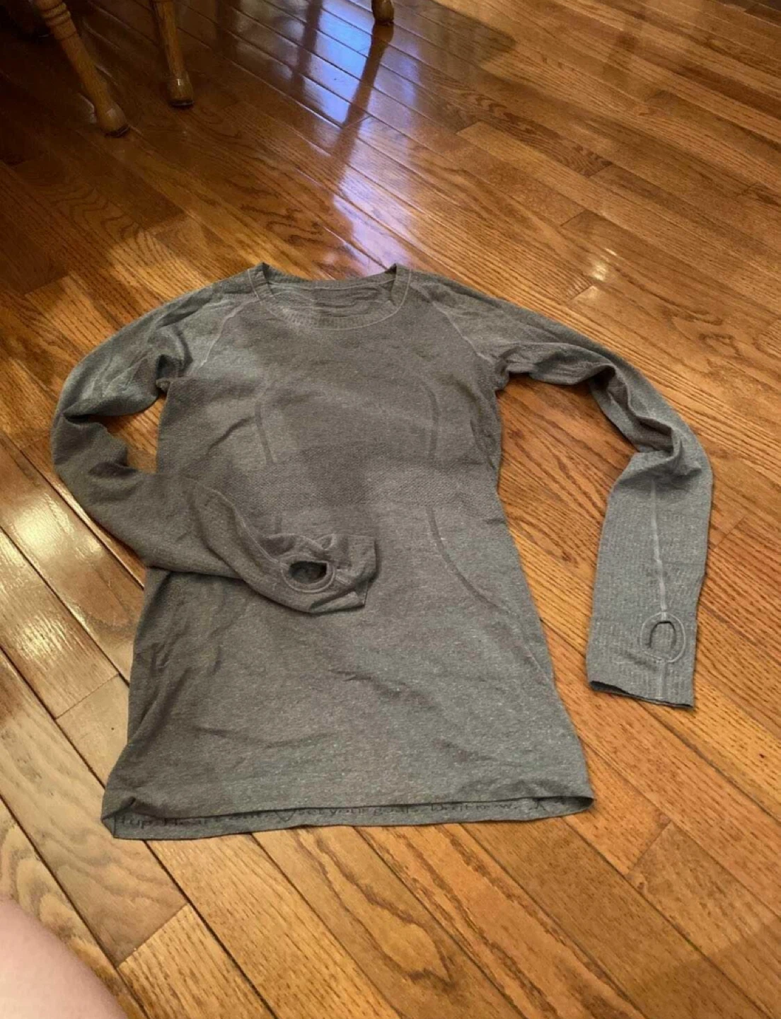 Lululemon long sleeve athletic top - photo 3