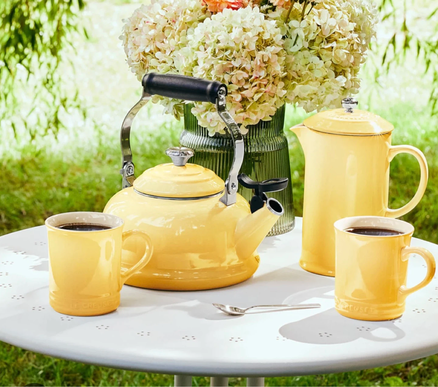 Le Creuset Camomile Whistling Kettle - photo 4