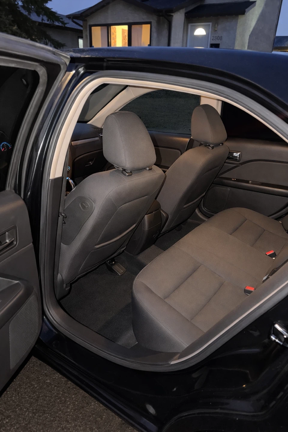 Ford Fusion - photo 3
