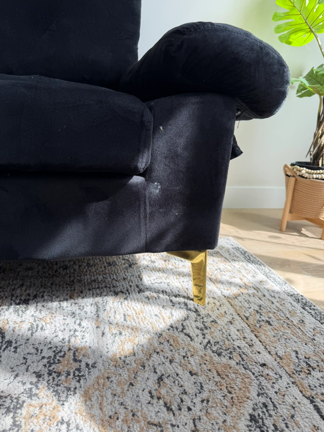 Black Velvet Sectional Sofa - photo 4