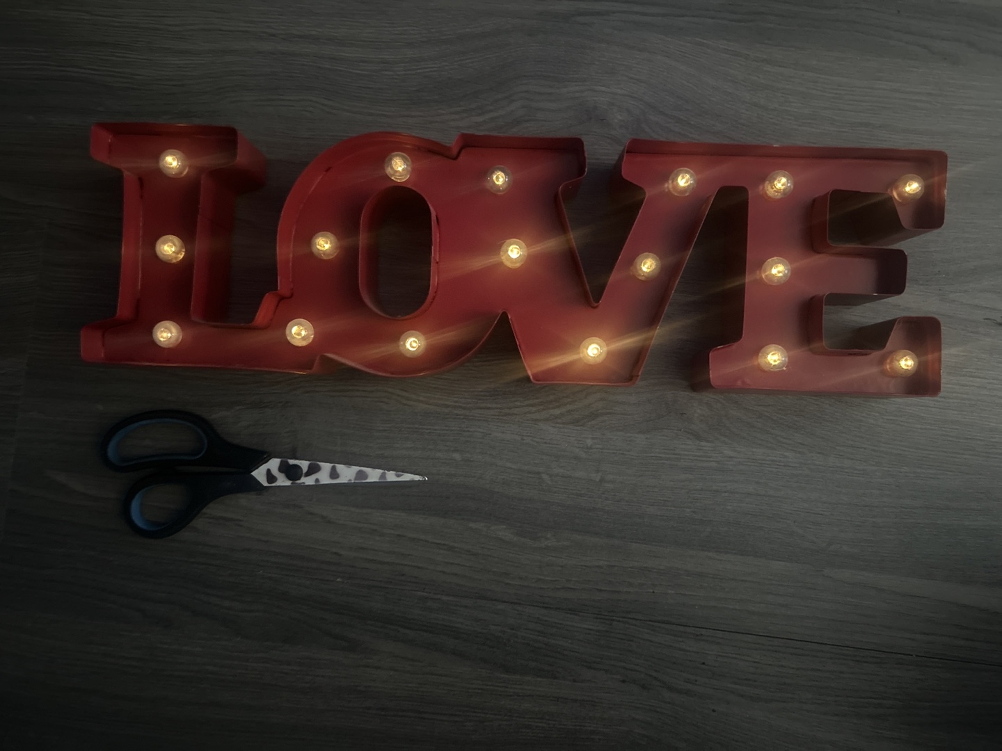 Red Marquee LOVE Sign - photo 2