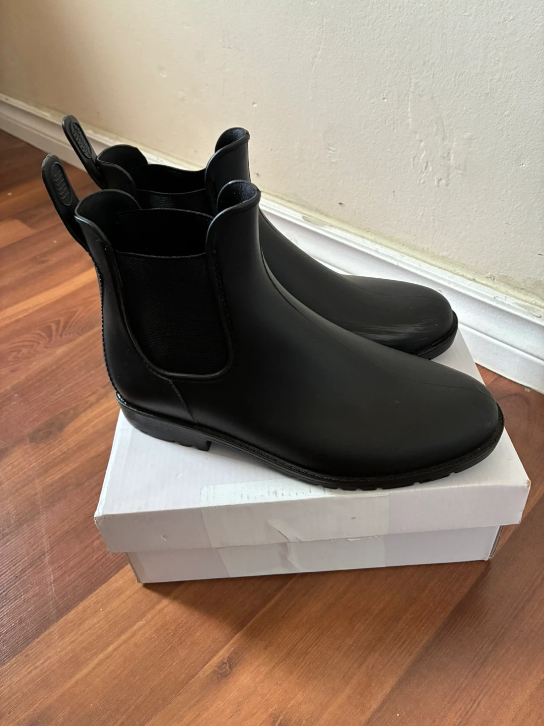 Black Women's Chelsea Boots - photo 4