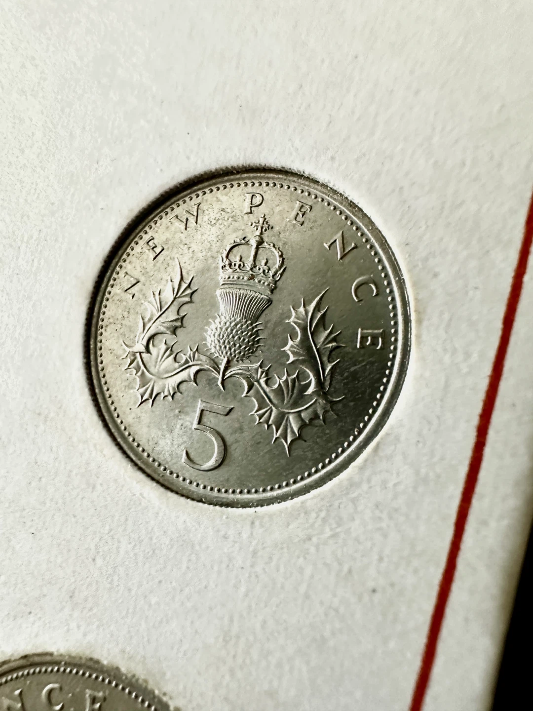 Britain's First Decimal Coins Set - photo 3