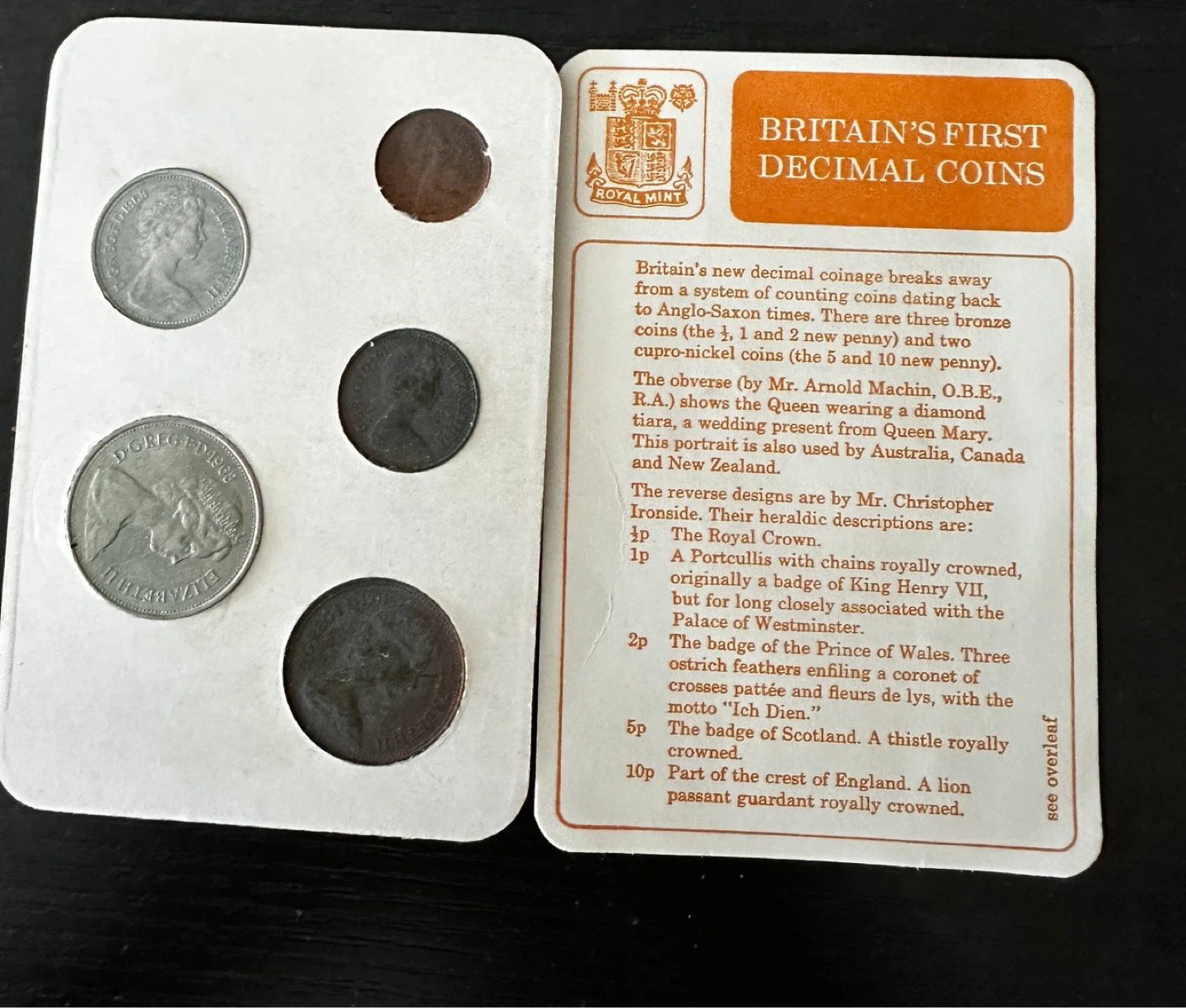 Britain's First Decimal Coins Set - photo 5