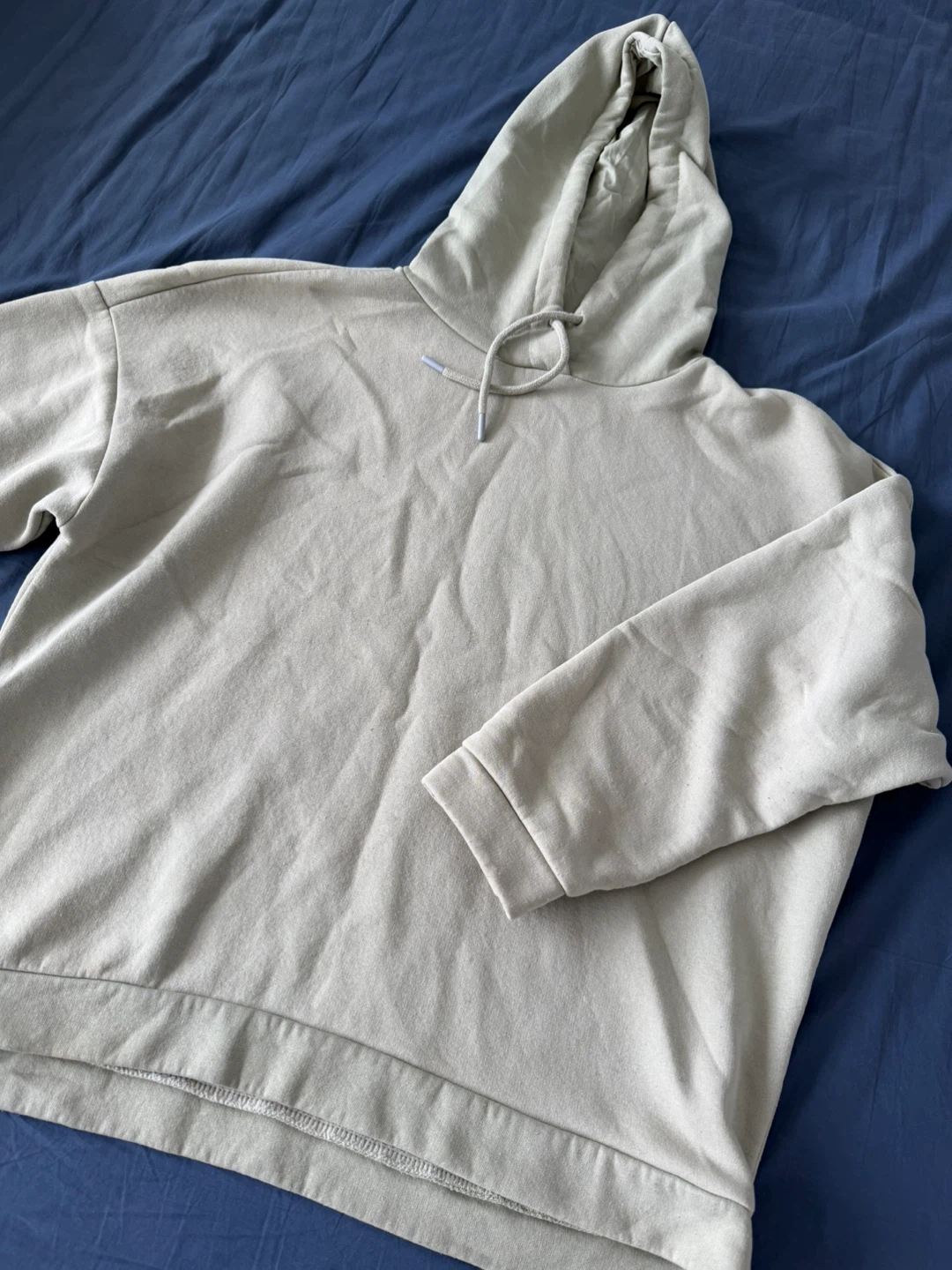 Women’s Lightweight Hoodie like New - photo 2