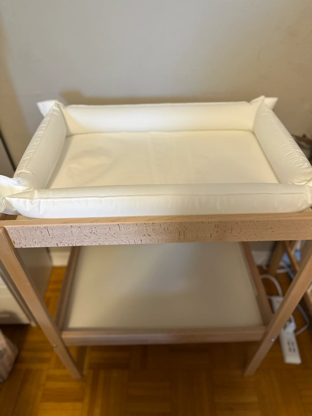 IKEA SNIGLAR Changing Table - photo 2