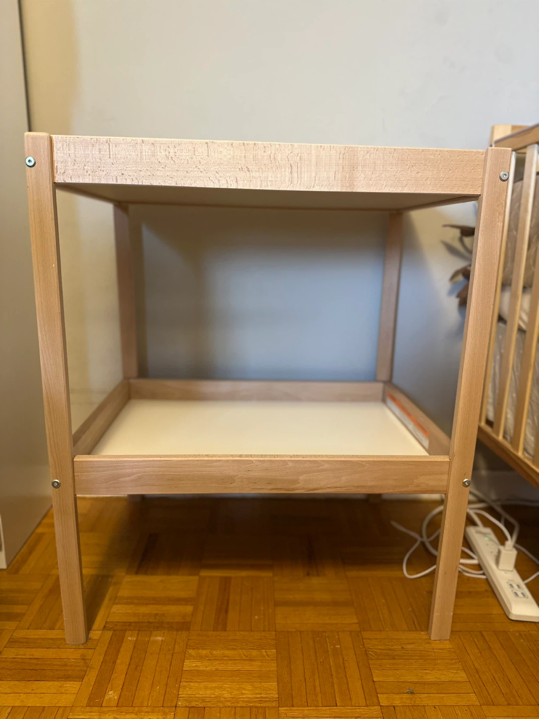 IKEA SNIGLAR Changing Table - photo 4