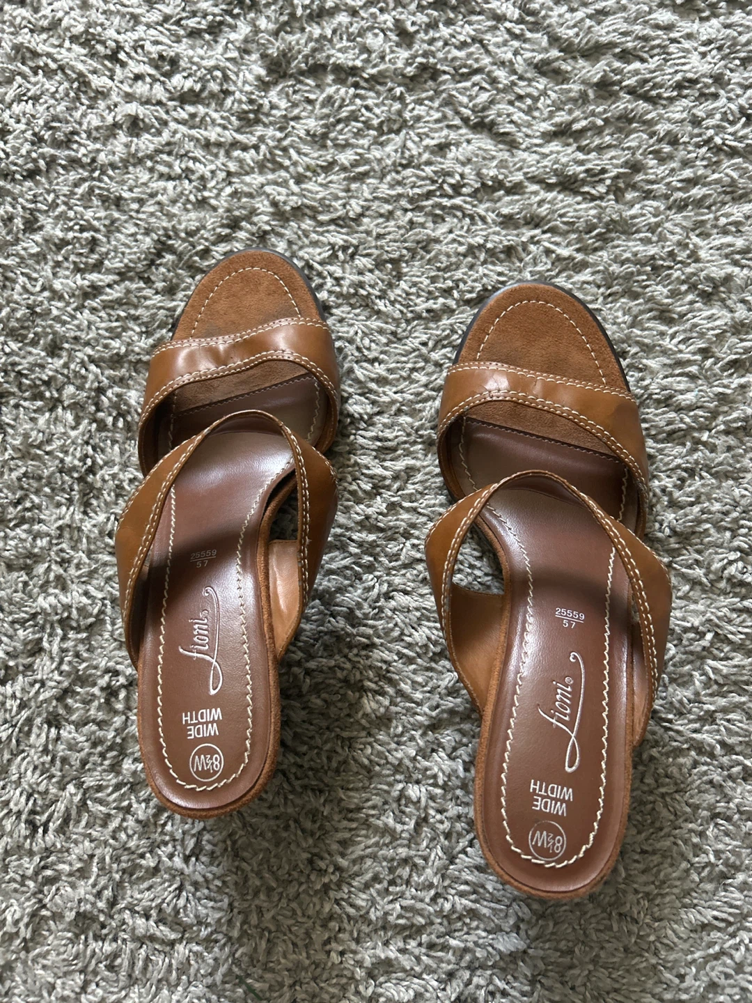 Fioni Wide Width Brown Leather Heeled Sandals