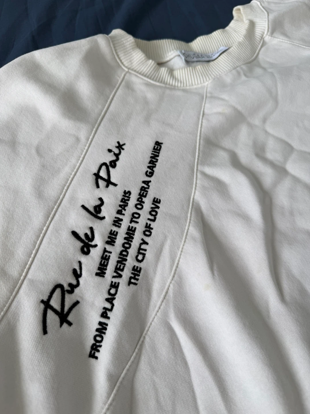 White "Rue de la Paix" Sweatshirt