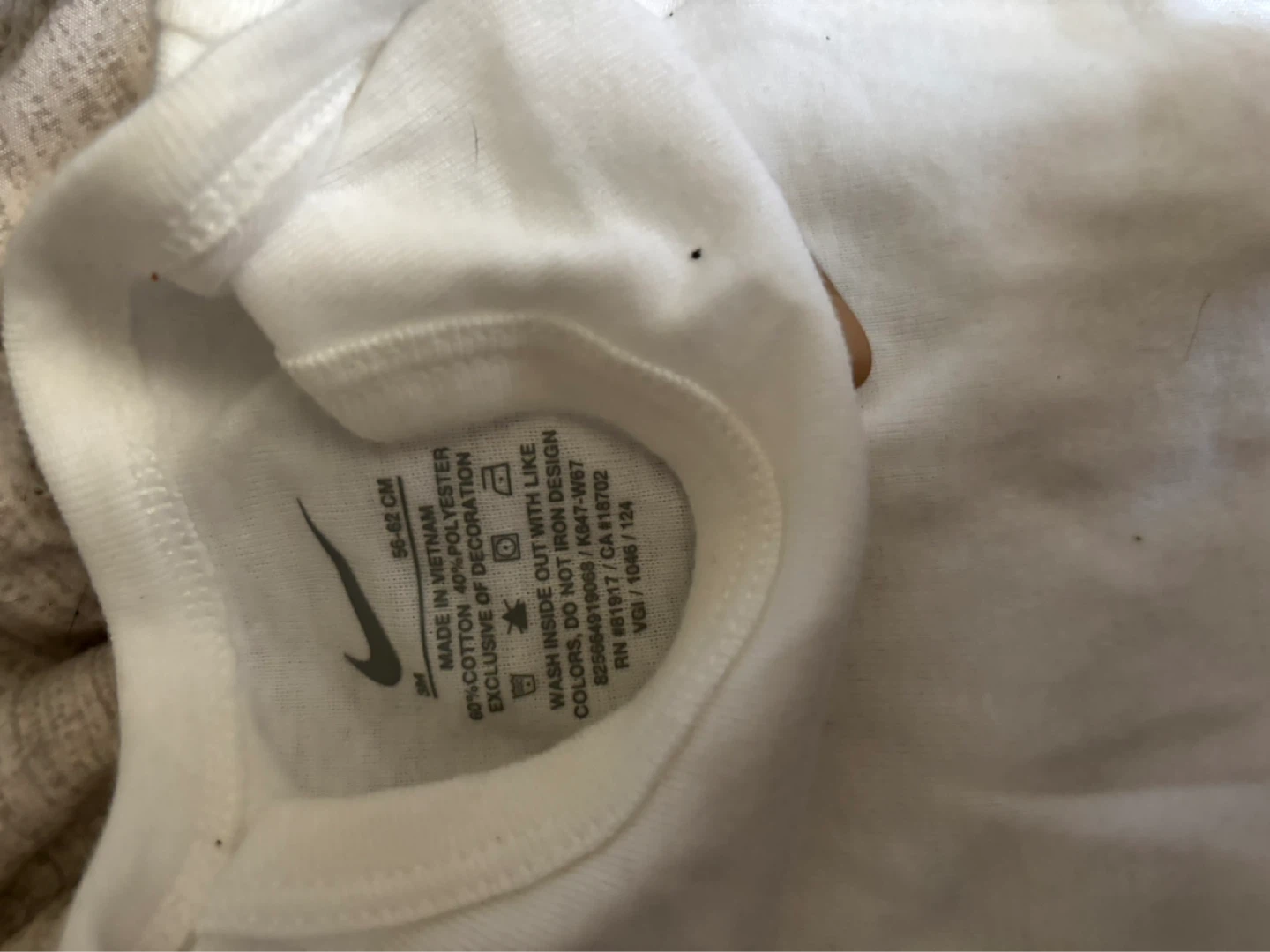 Baby Bundle of Clothes Bodysuits - Little Beginnings & Nike - photo 2